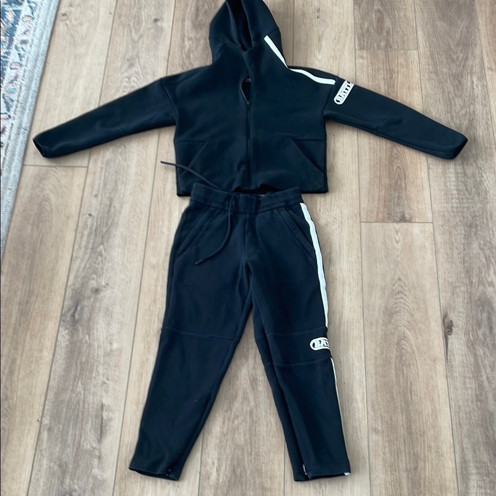 Battle Sports Tracksuit with White Accents